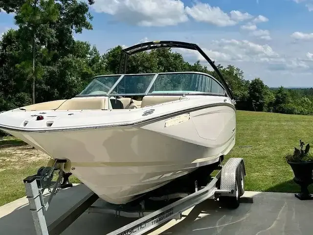 Regal Fasdeck 22