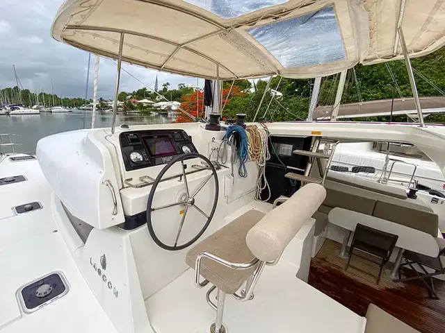 Lagoon 42