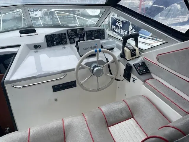 1990 Sealine 255 senator