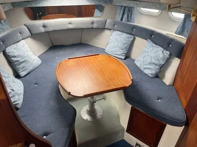 Sealine 255 Senator