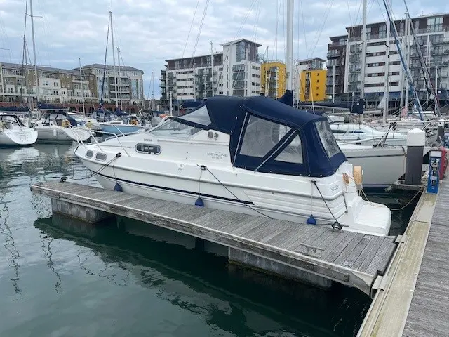 1990 Sealine 255 senator