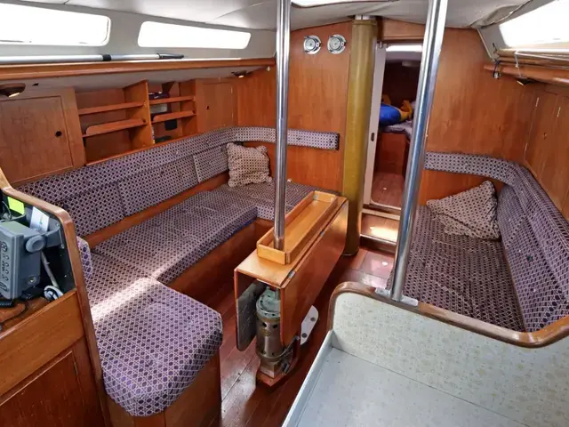 Camper & Nicholsons Nicholson 35