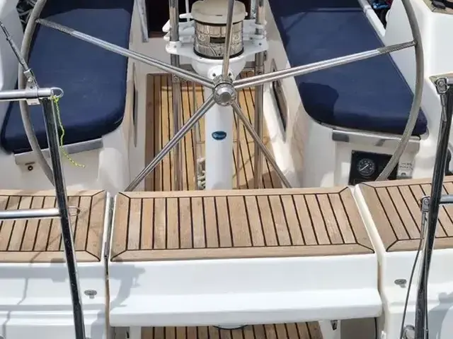 Sweden Yachts 42