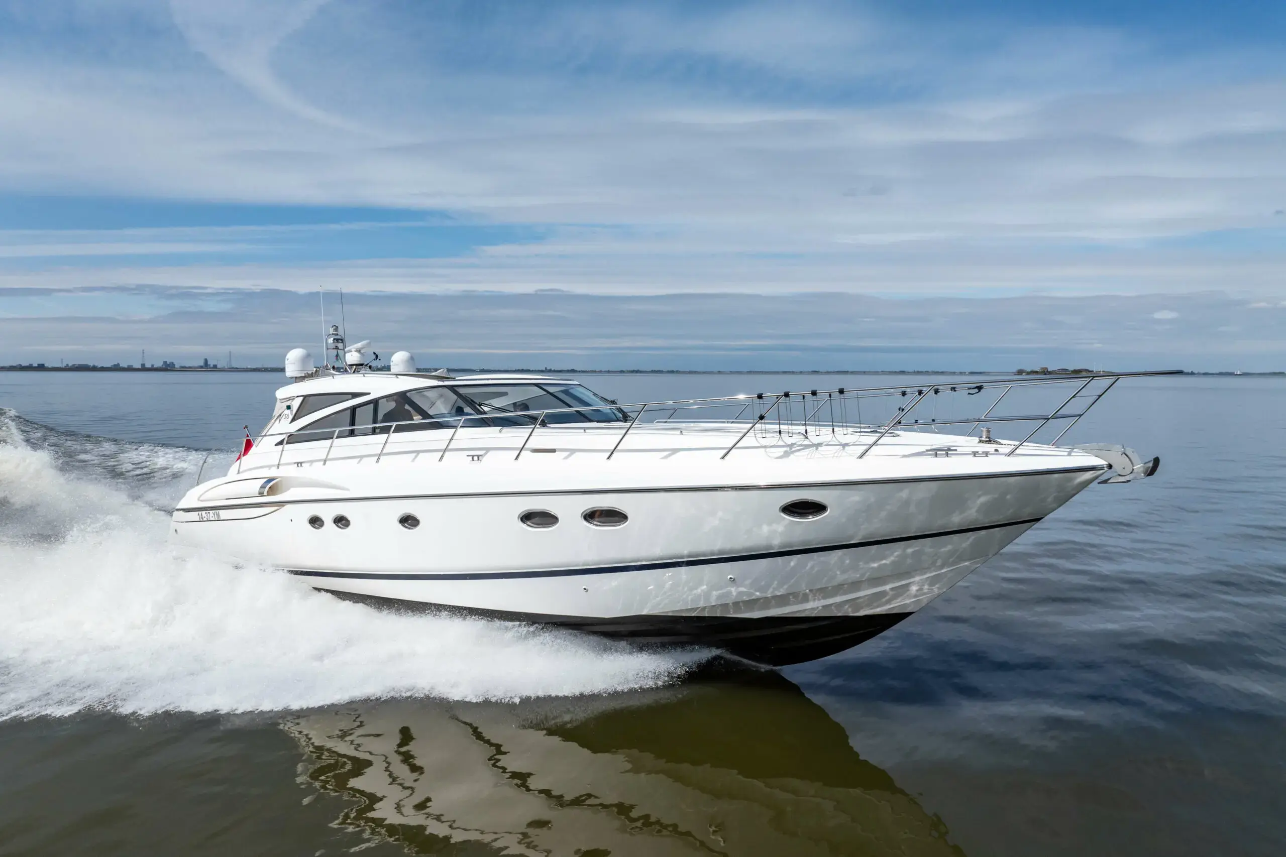 2004 Princess v58