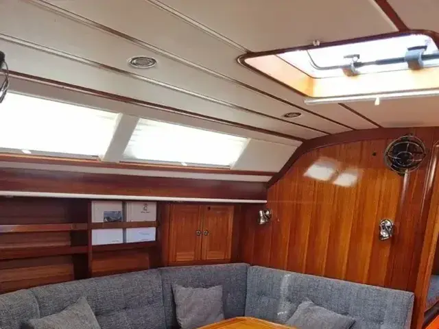 Sweden Yachts 42