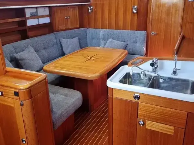 Sweden Yachts 42