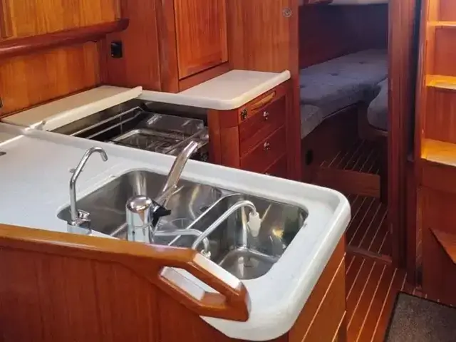 Sweden Yachts 42