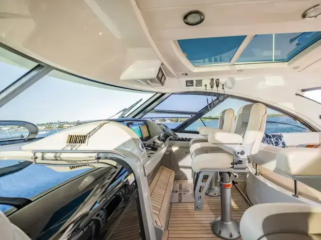 Sea Ray 580 Sundancer