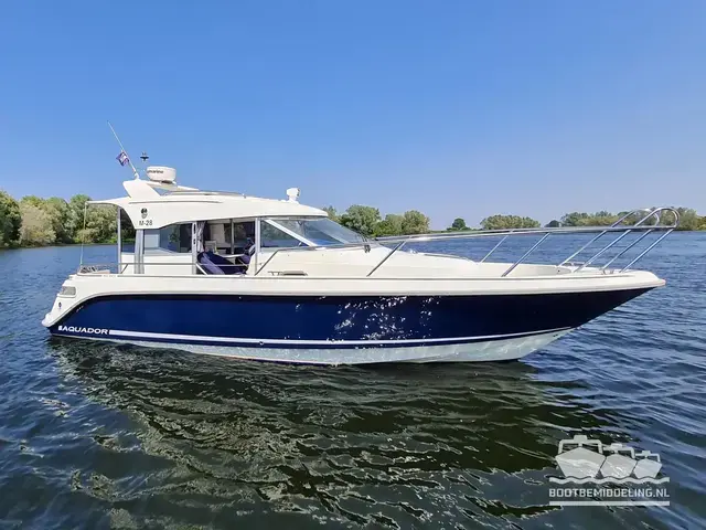 Aquador 28 C