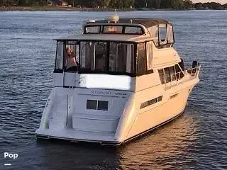 1998 Carver 405 motoryacht