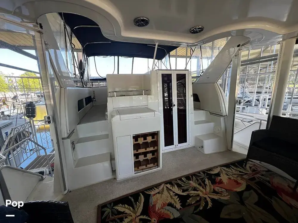 1998 Carver 405 motoryacht