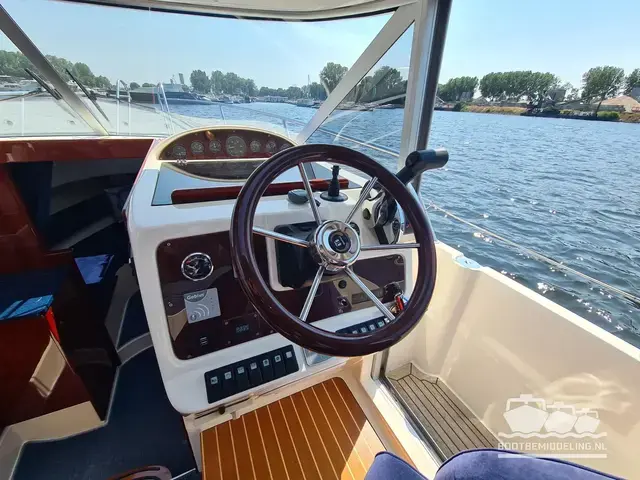 Aquador 28 C