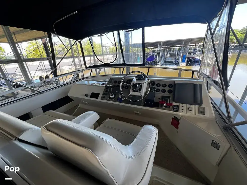 1998 Carver 405 motoryacht