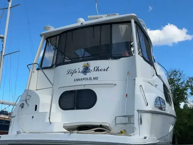 Silverton 43 Aft Cabin