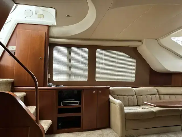 Silverton 43 Aft Cabin