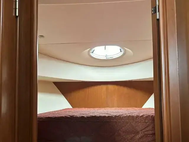 Silverton 43 Aft Cabin