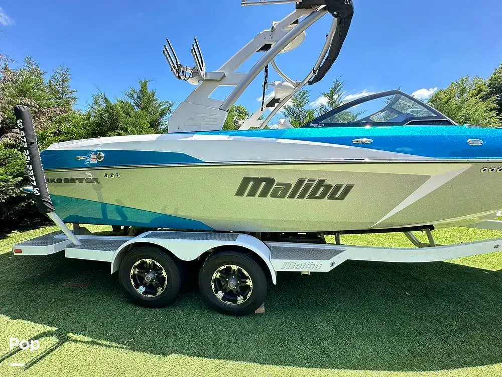 2017 Malibu wakesetter 22 vlx