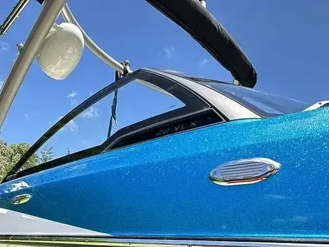 Malibu Wakesetter 22 Vlx