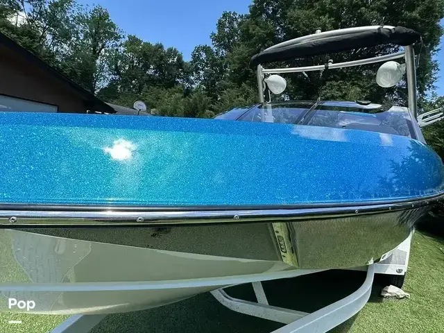 Malibu Wakesetter 22 Vlx