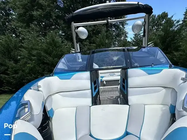 Malibu Wakesetter 22 Vlx