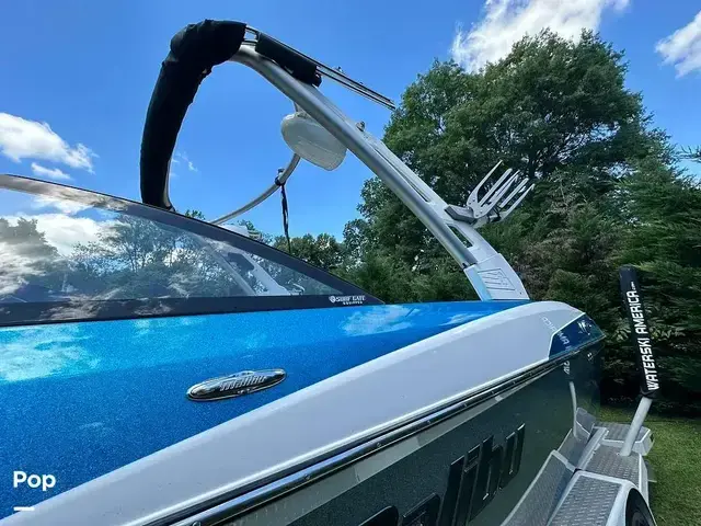 Malibu Wakesetter 22 Vlx