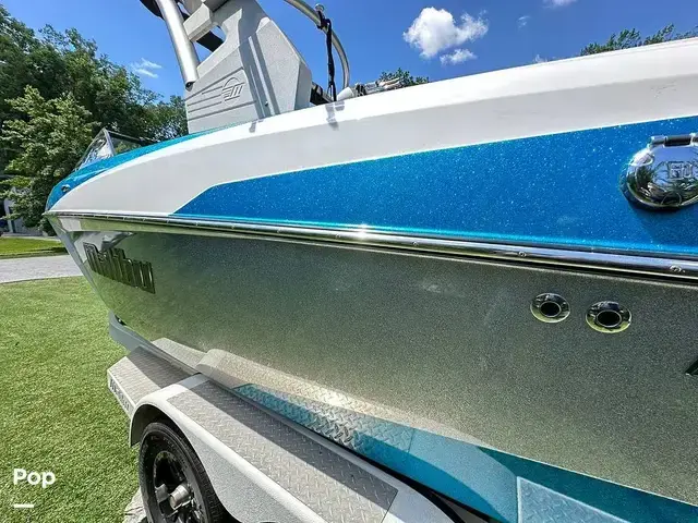 Malibu Wakesetter 22 Vlx