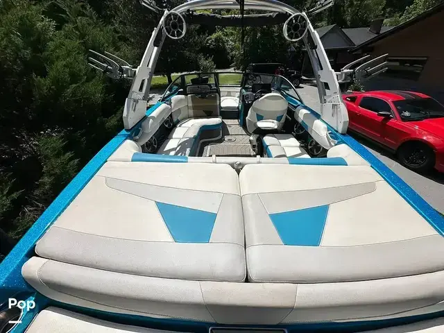 Malibu Wakesetter 22 Vlx