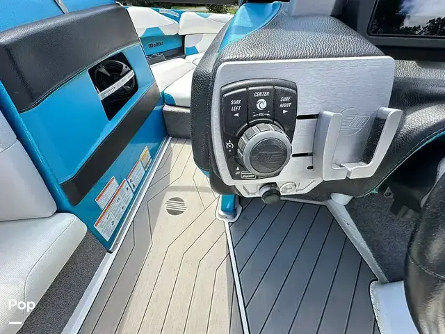 Malibu Wakesetter 22 Vlx