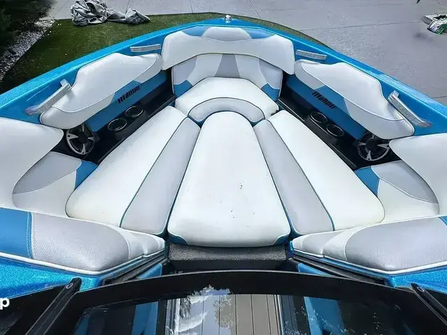 Malibu Wakesetter 22 Vlx