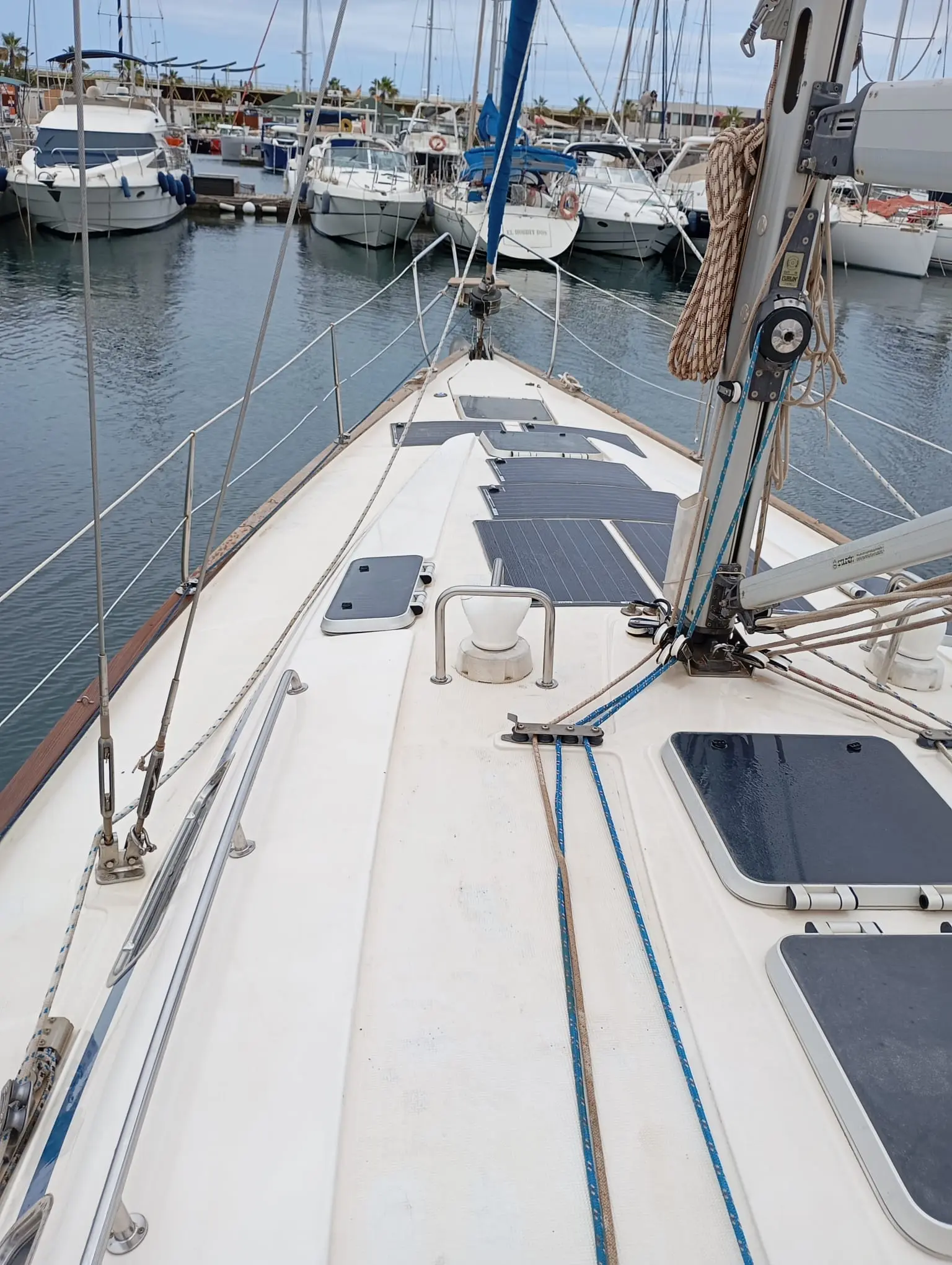 2000 Bavaria 42 cruiser