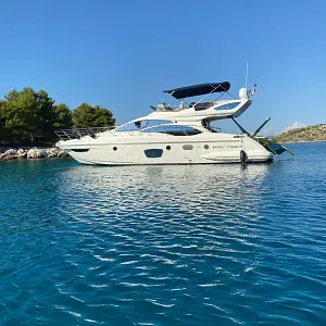 2010 Azimut 47 Fly