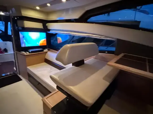 Azimut 47 Flybridge