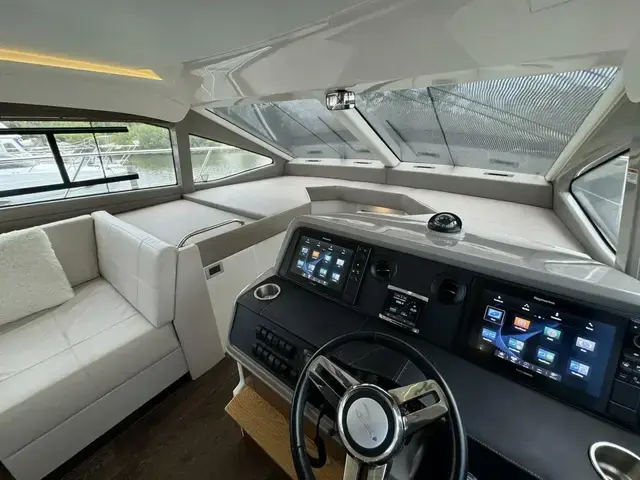 Sea Ray Sundancer 460