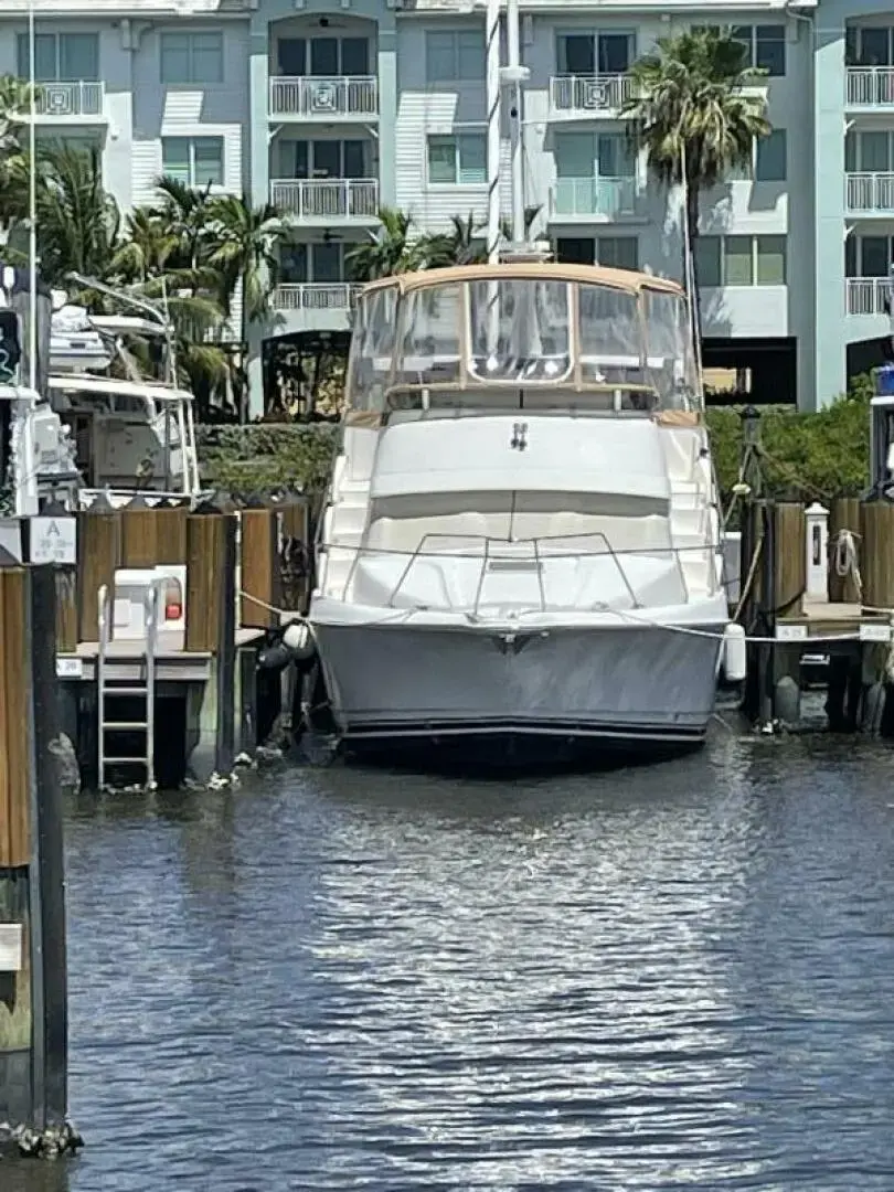 1997 Silverton 372 motor yacht