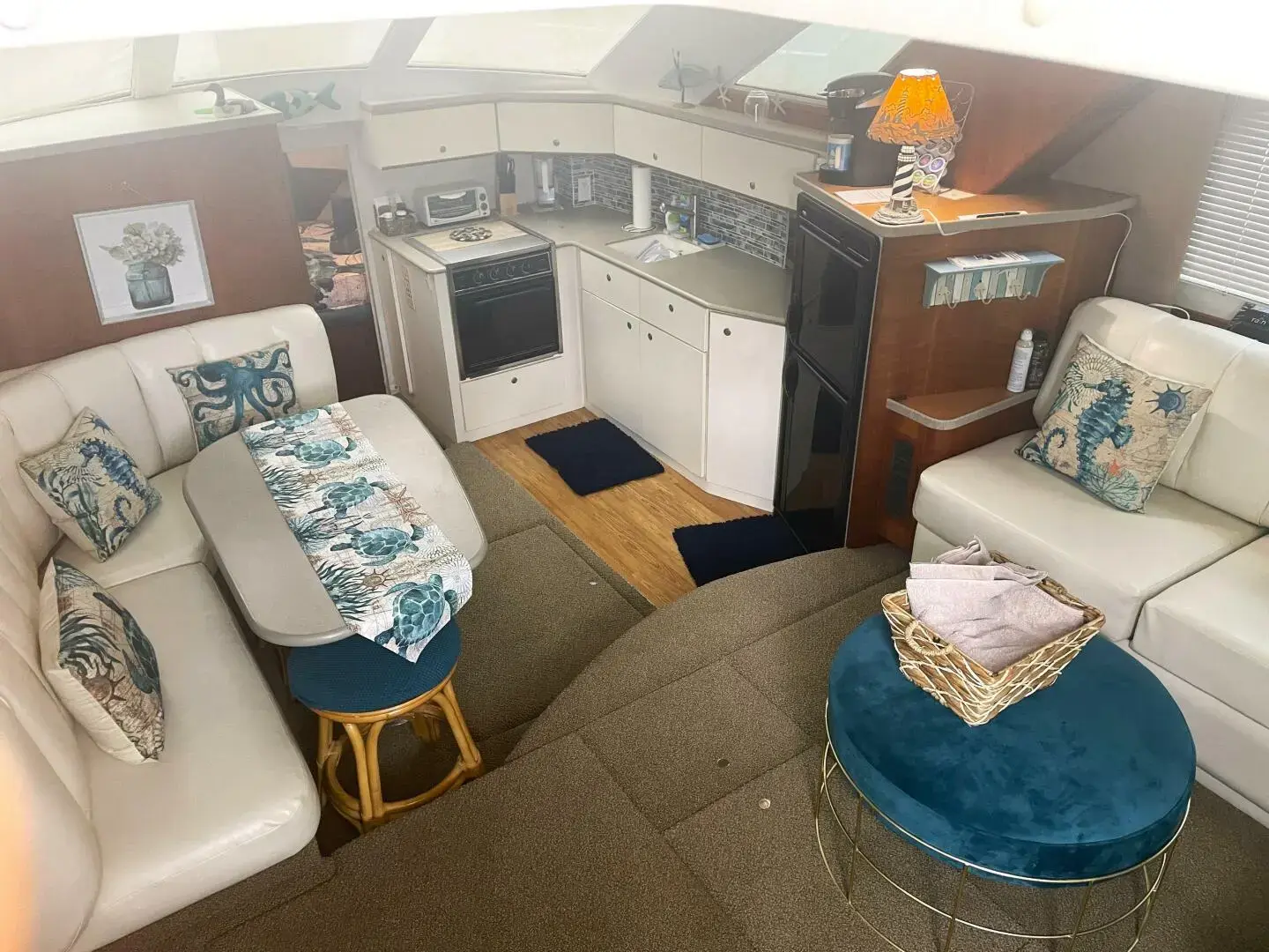 1997 Silverton 372 motor yacht