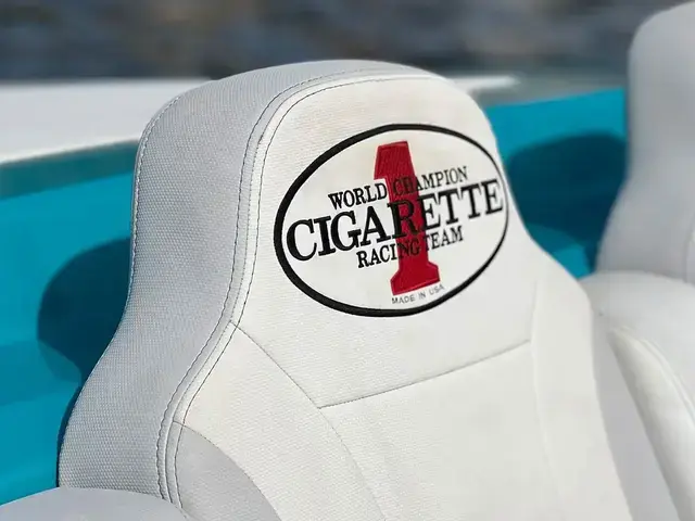 Cigarette Boats 515