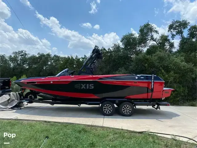 Axis Boats A24