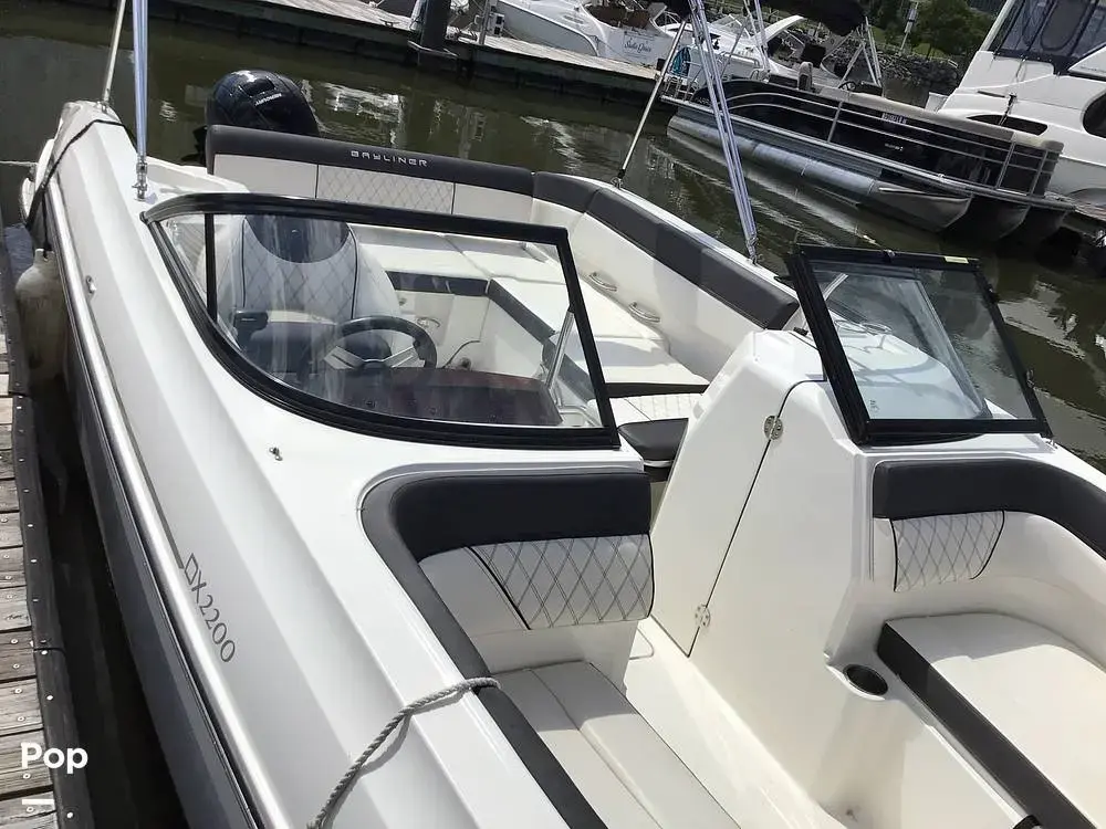 2023 Bayliner dx 2200