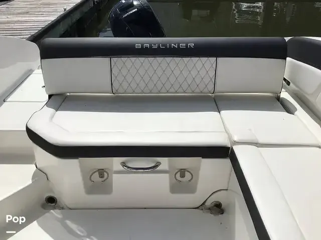 Bayliner Dx2200