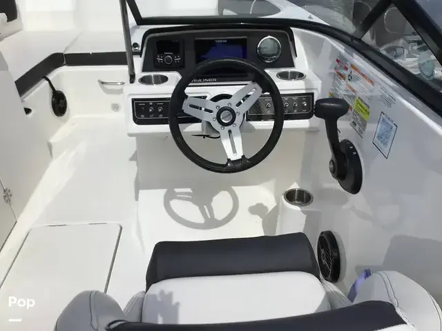 Bayliner Dx2200