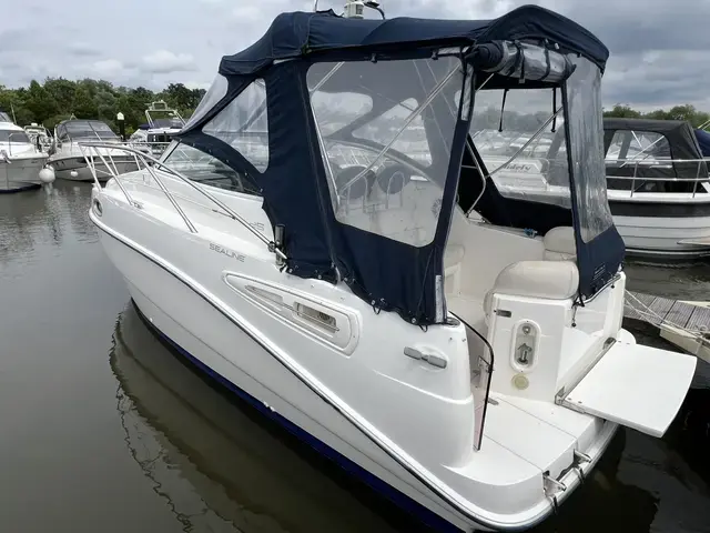 Sealine S25