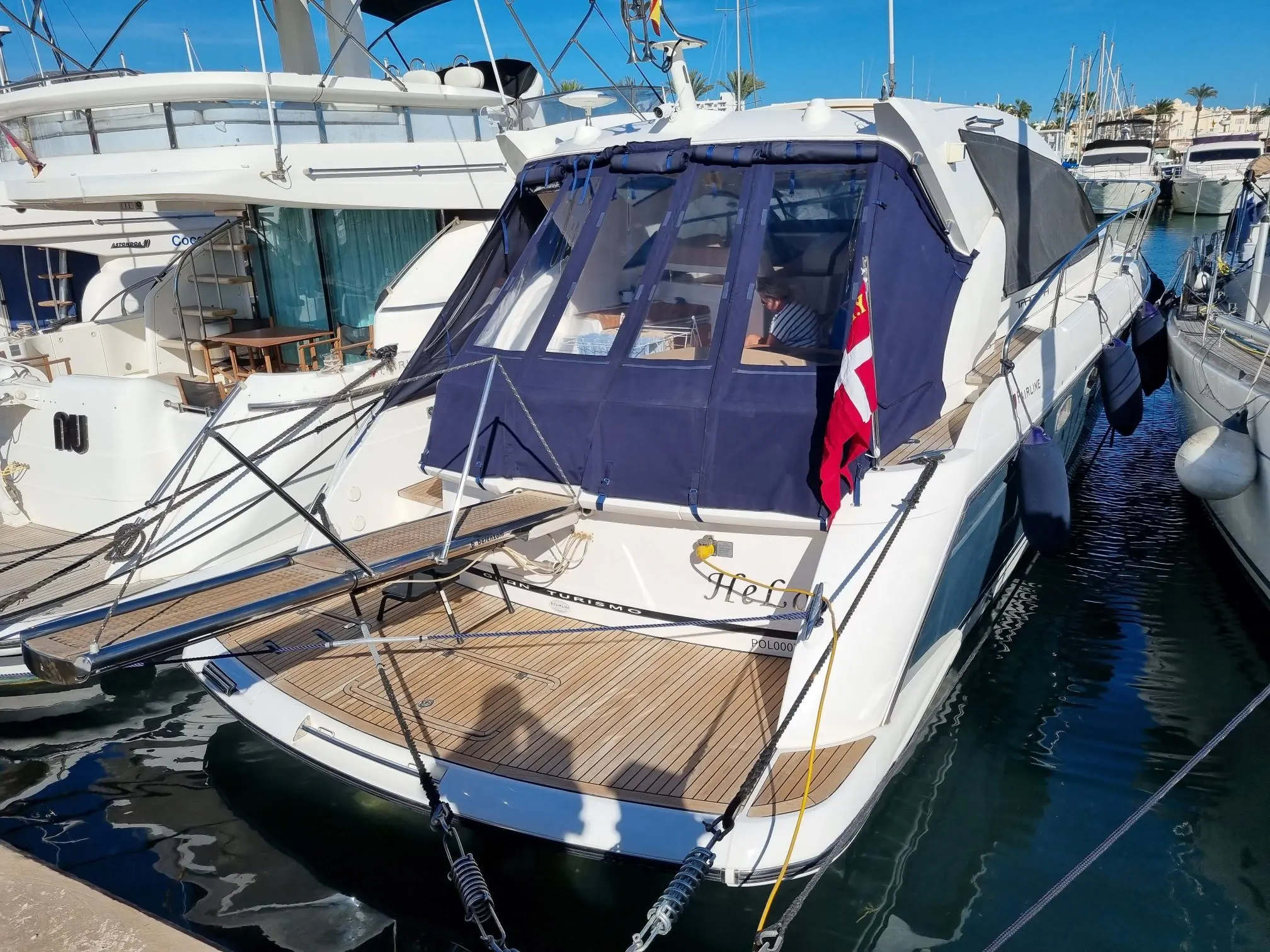 2011 Fairline targa 44