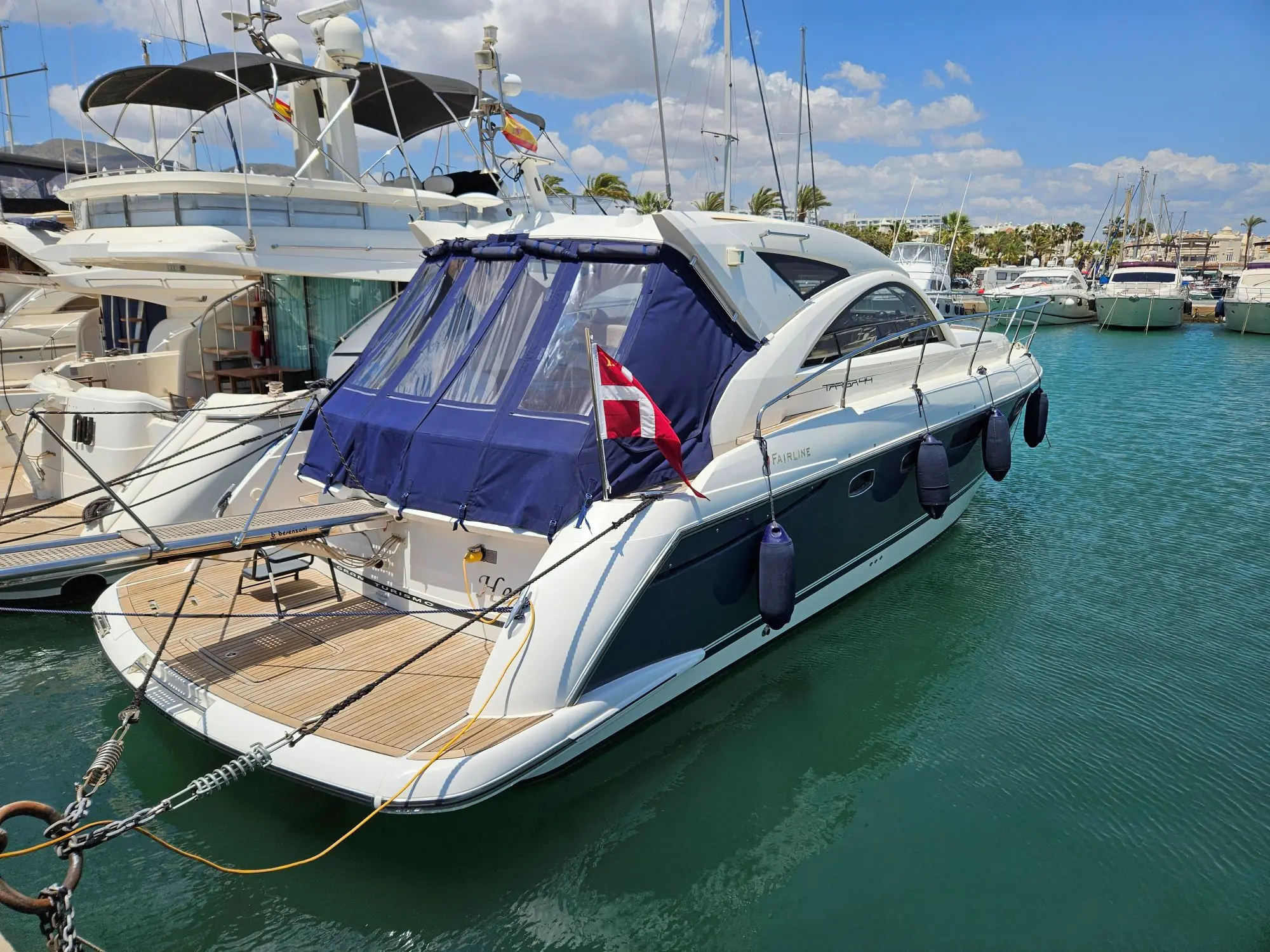 2011 Fairline targa 44