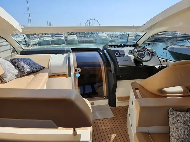 Fairline Targa 44