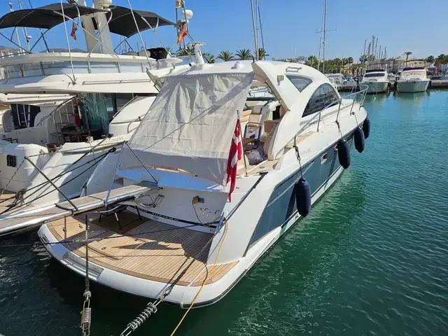 Fairline Targa 44