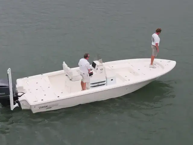 Pathfinder Boats 2600 HPS