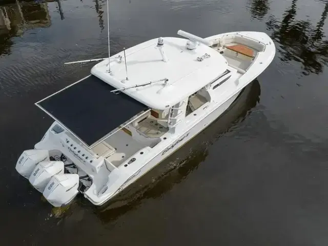 Boston Whaler 350 Realm