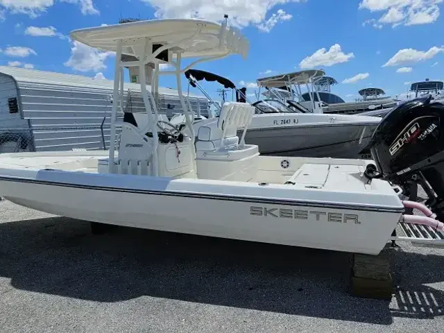 Skeeter SX 230