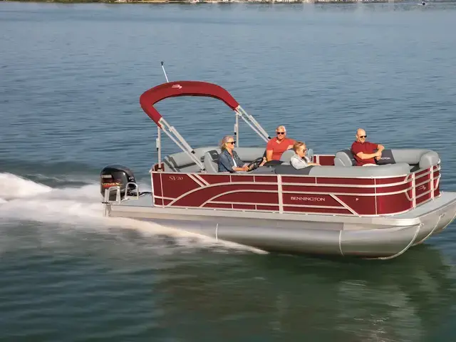 Bennington Marine 20 Svl