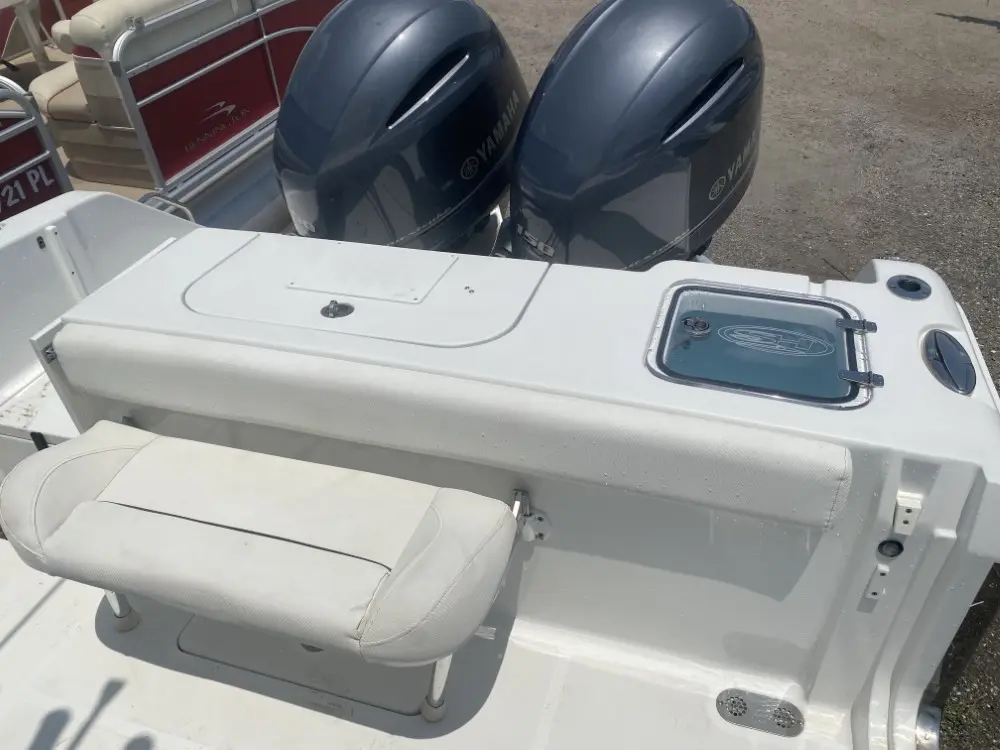 2016 Sea Hunt gamefish 25